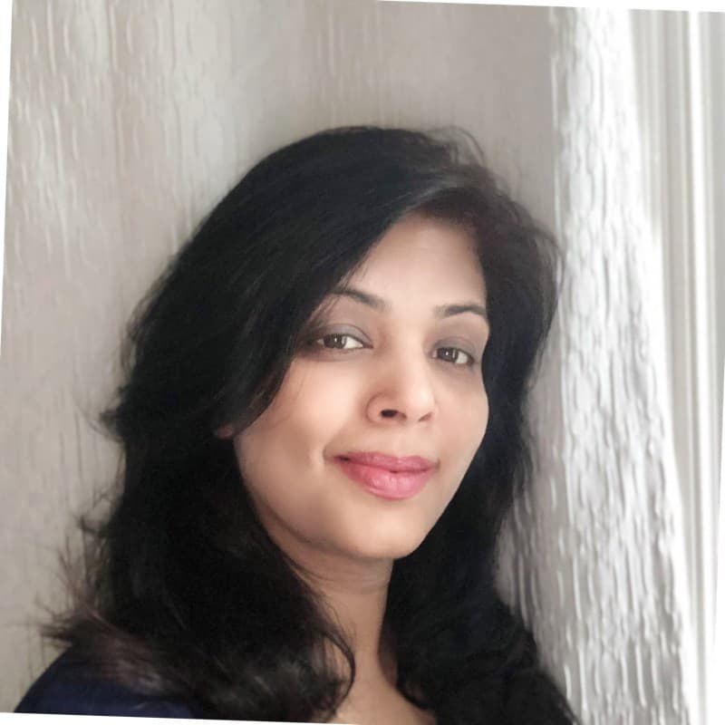 Roopa Kunthe headshot